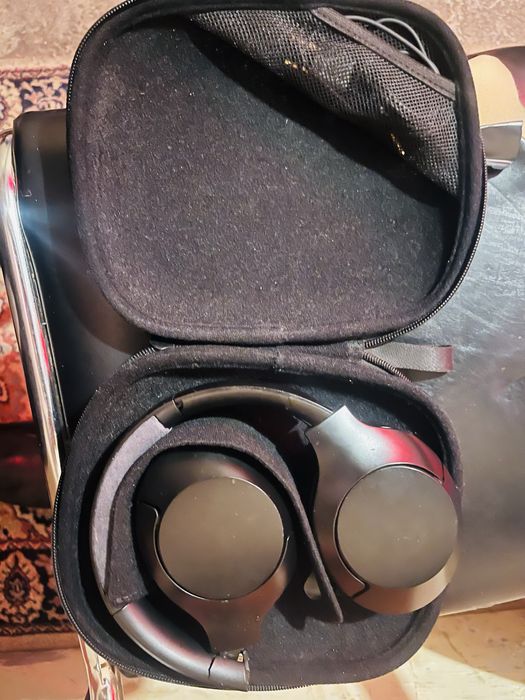 Слушалки Philips TAH8506