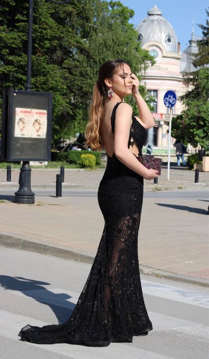 Бутикова бална рокля