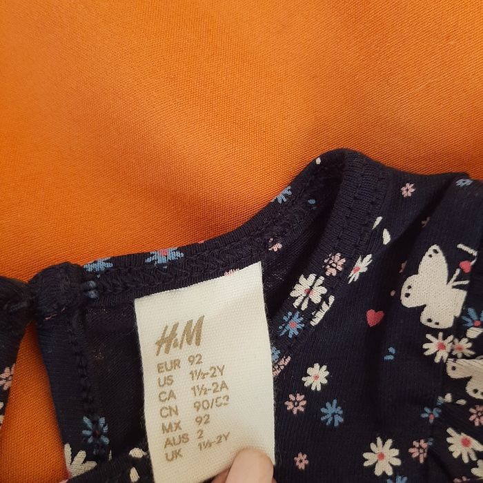 Къси панталонки за момиченце 92см, 96см. Рокля H&M 92см