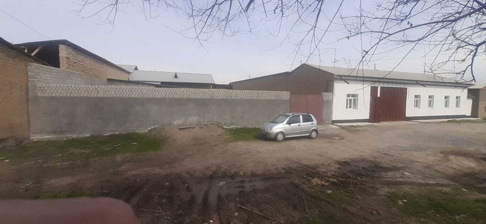 Uchastka Qibray Baytqo'rg'on. 7 сотих 3 хонa