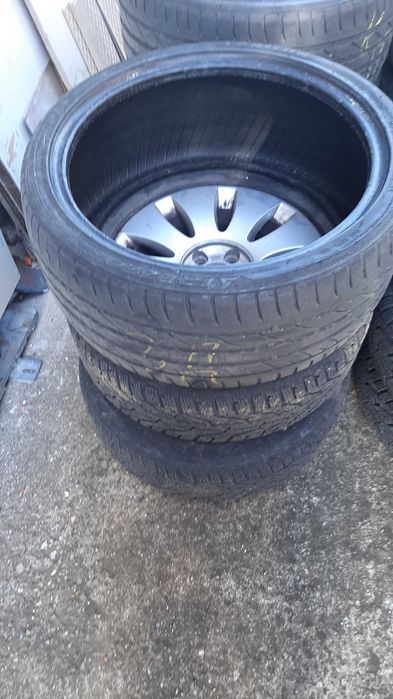 Продавам гуми за audi