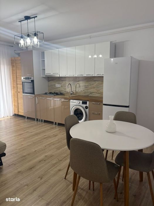 De inchiriat apartament 2 camere cu terasa si parcare