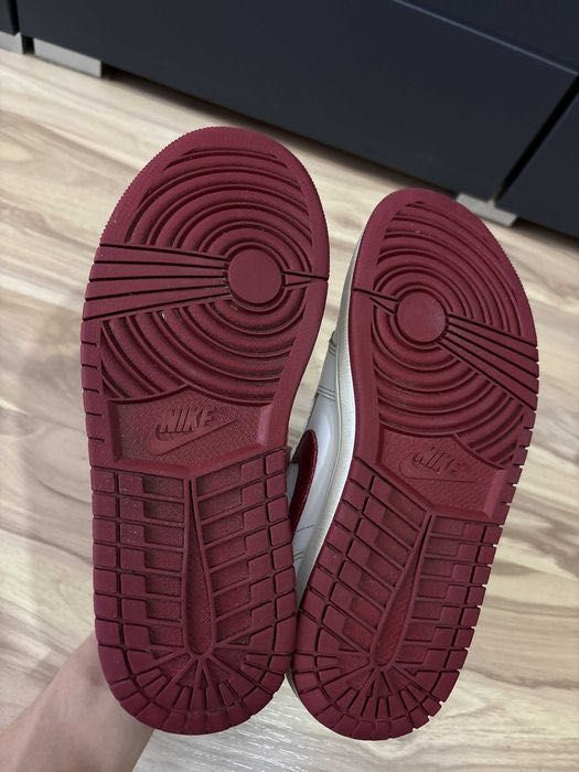 Дамски кецове Nike Air Jordan 1 Chicago размер 38,5