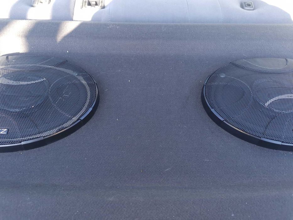 Продавам 2 броя елипса нертз перфектни възможно е равностоен бартер