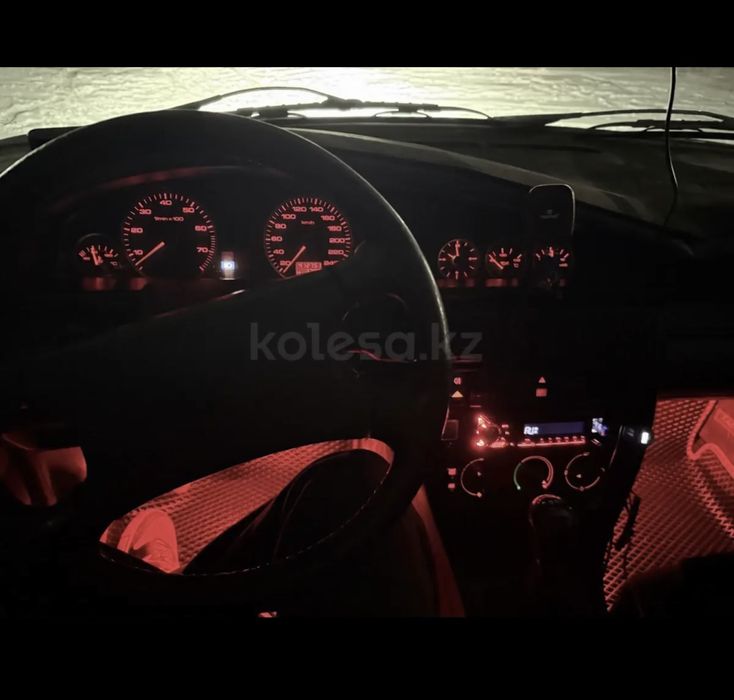 Ауди 100 с4 2.0 моно. 1991 года.