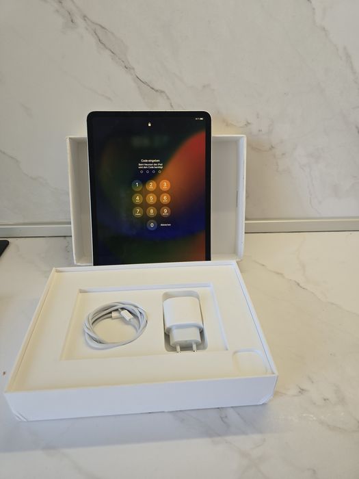iPad Pro 11 M2 (4th Gen) Wi-Fi + Cellular 128GB – ЗА ЧАСТИ / iCloud Lock