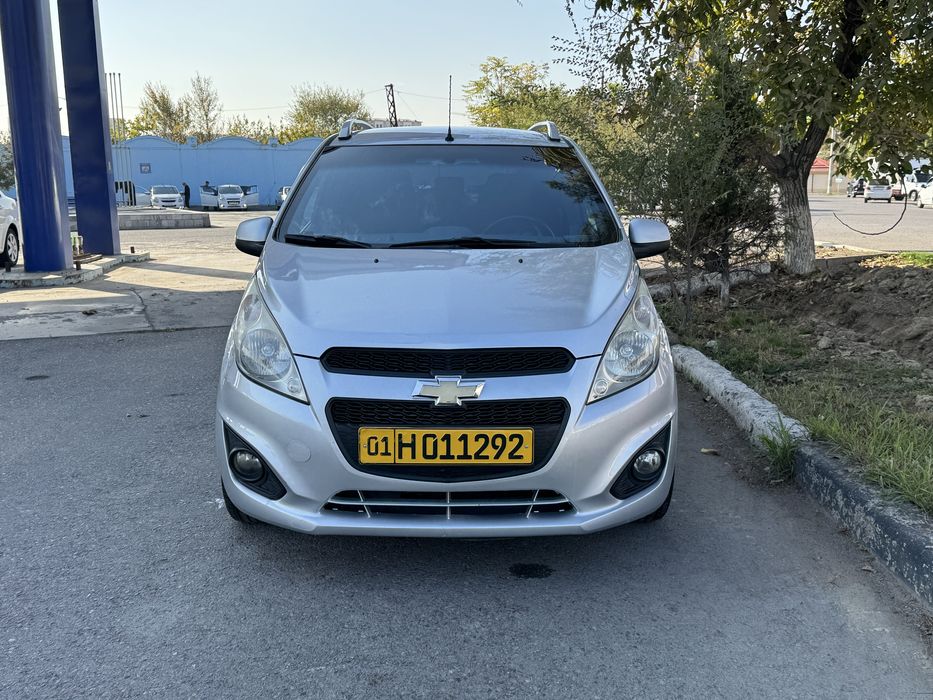 3 pozitsiya Spark sotıladı