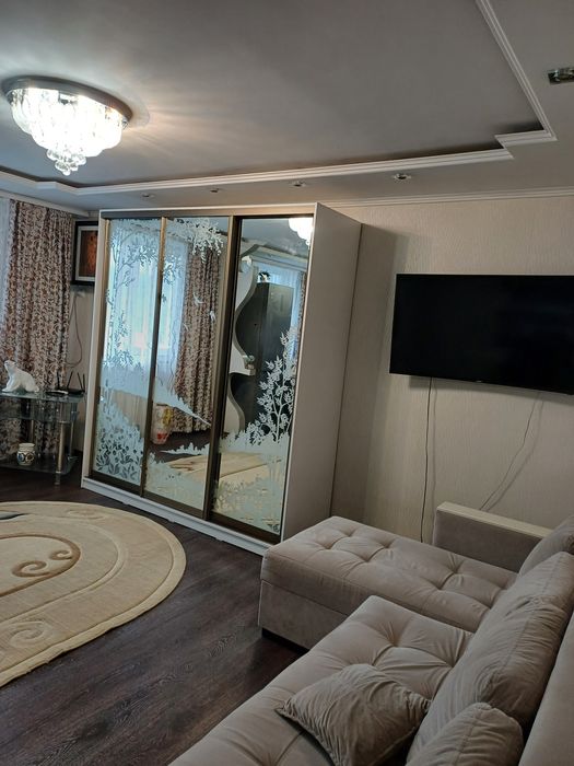 Сдам 2-комн. квартиру в центре. ПОСУТОЧНО.