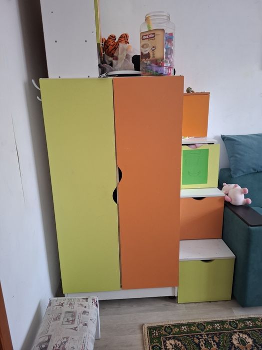 Отдам даром детский шкафчик