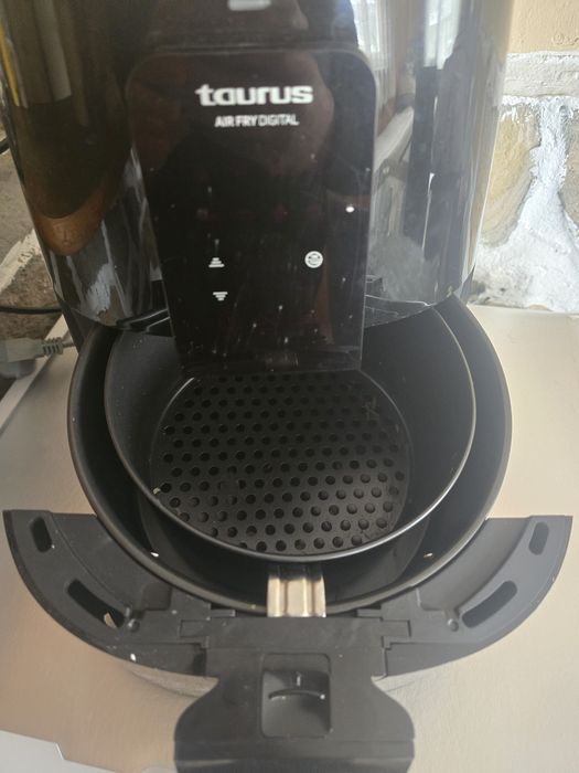 TAURUS  нов с гаранция промо 120 лв + тостера