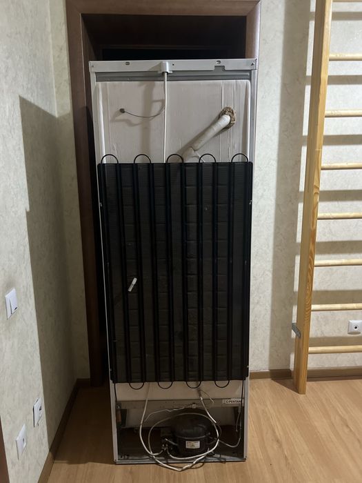 Продается Морозильник на запчасти