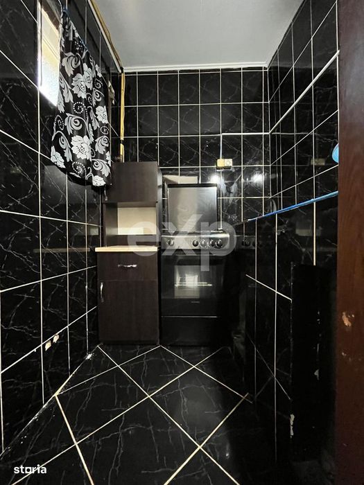 Vanzare 2 camere mobilat si utilat modern parter central Gaesti