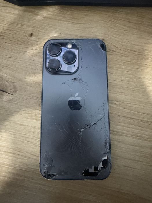 iphone 13 pro pentru piese cel mai bine