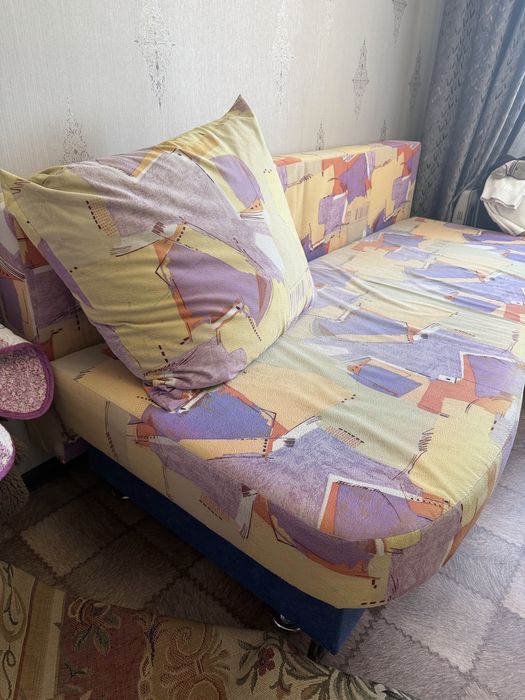 Тахта кровать продается