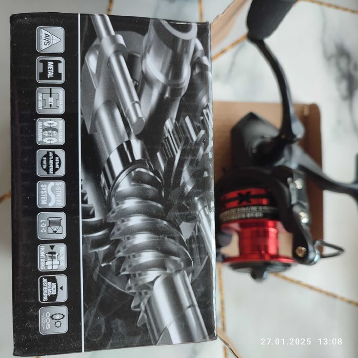 Продаются 5000 новые спиннинговые катушки 2 шт.