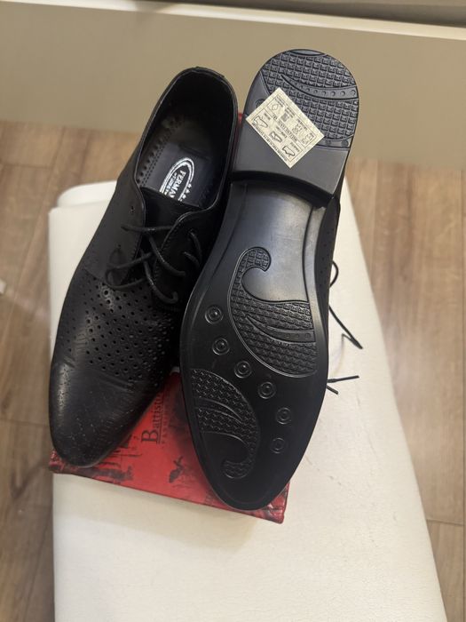 Обувь мужская туфли. 42-43 размер