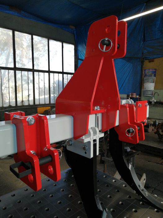 Продълбочител с 3 работни тела.