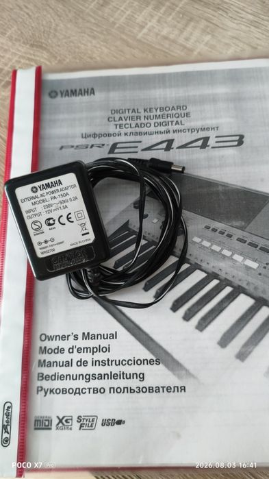 Продам синтезатор PSR-E443