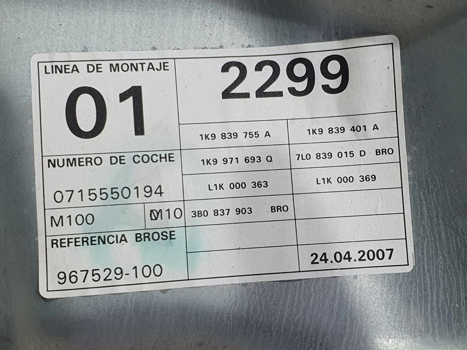 Macara geam stanga spate 1k9839755a Volkswagen Golf 5 (2003 - 2009) 1.9 tdi BLS