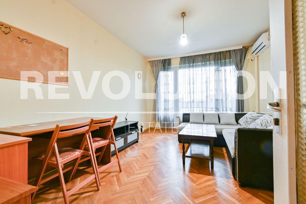 Дава се под наем Двустаен апартамент в София, Младост 4 - 67 кв.м за 562 € - Снимка #1