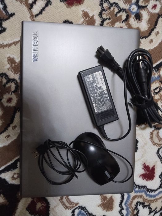 Продам ноутбук. TOSHIBA
