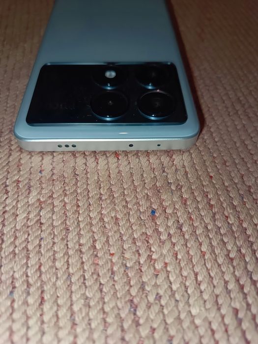 Продам смартфон POCO X6 Pro