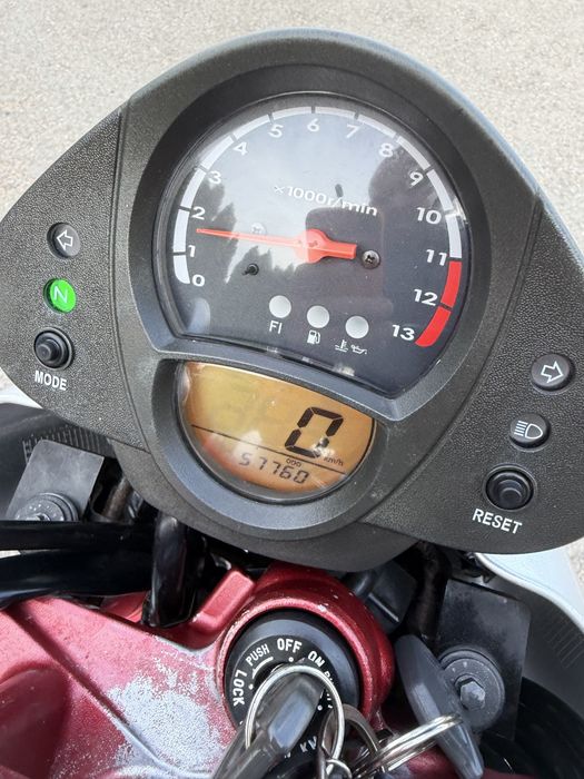 Kawasaki ER-6N 650 ( fabricatie 2009 ) Se poate limita A2