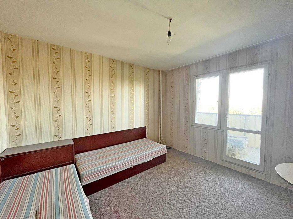 Продава се Тристаен апартамент в Русе, Родина 3 - 89 кв.м за 1068 €/кв.м - Снимка #1