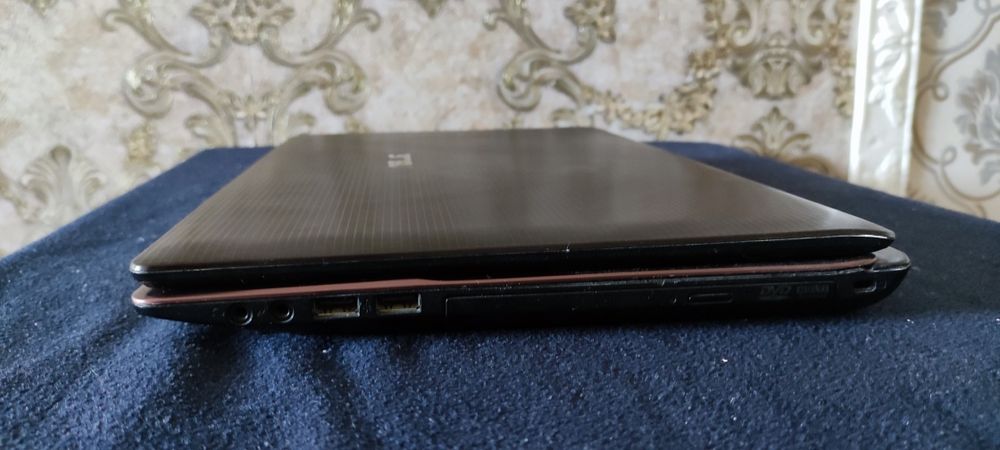 Мощный быстрый ноутбук Asus