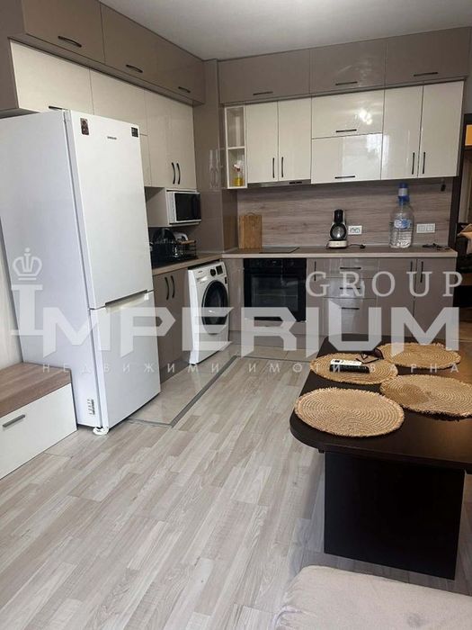 Двустаен апартамент под наем в района на Колхозен пазар, гр. Варна КЛ