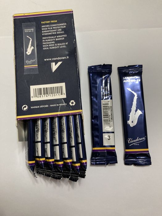Ancii saxofon Alto 3 , 9 buc