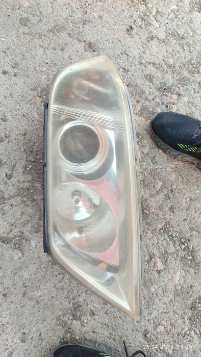 Продам фары на б5+
