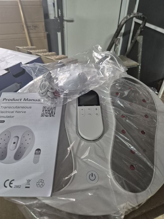 TENS ЕМS масажор за крака с дистанционно и отопление
