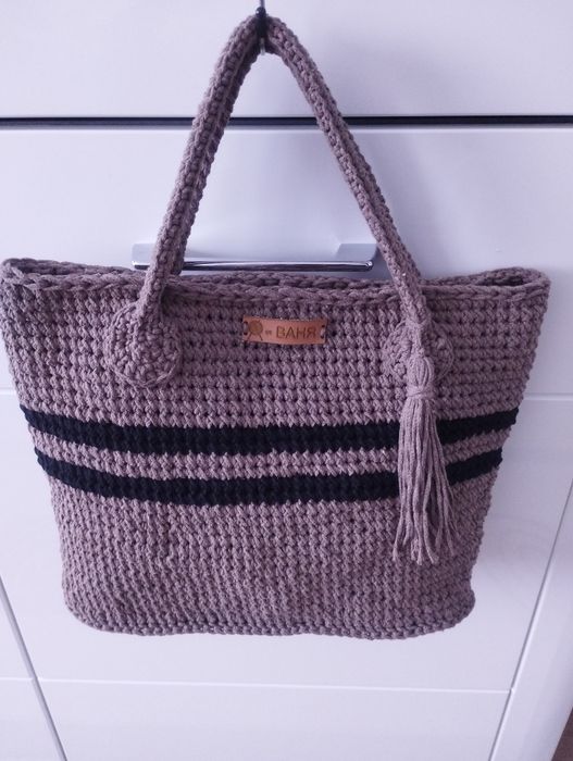 Ръчно плетена дамска чанта