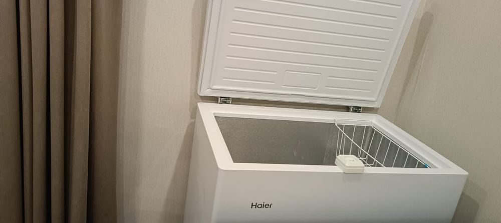 Срочно продаю морозильную камеру