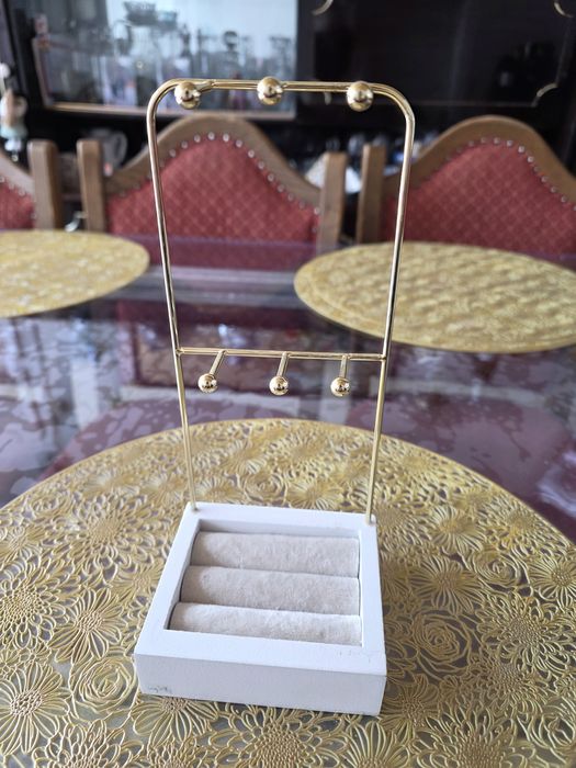 Suport pentru bijuterii, lanțuri si inele sau cercei, nou fără etichet