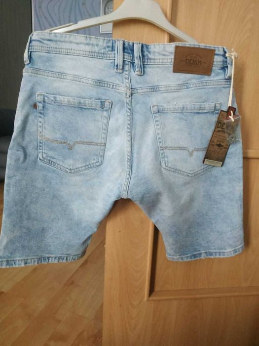 Джинсовые шорты для мальчиков