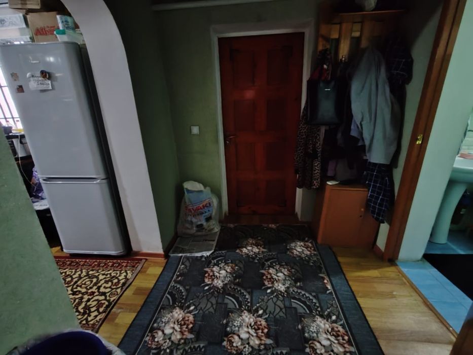 Дом с магазином на продажу