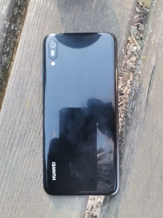 vând telefon Huaweiy6