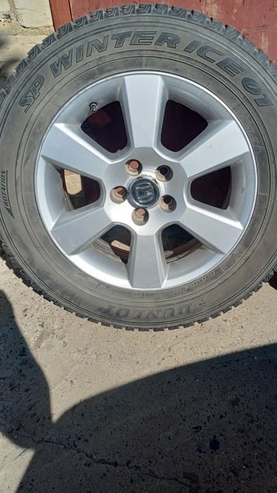 Диски R17  на LEXUS
