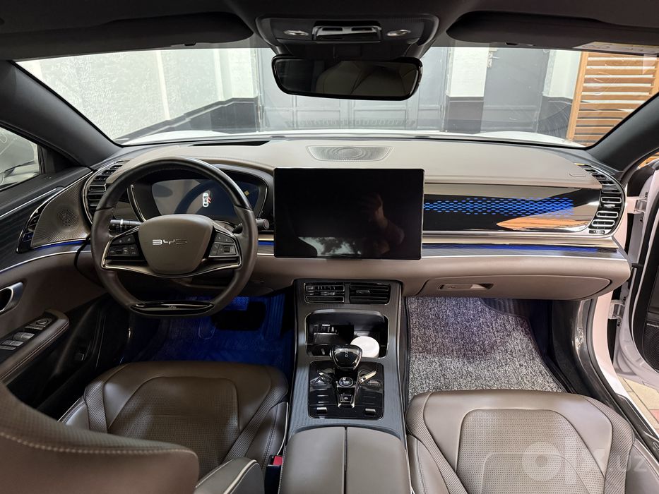 BYD Han EV 3.9s awd