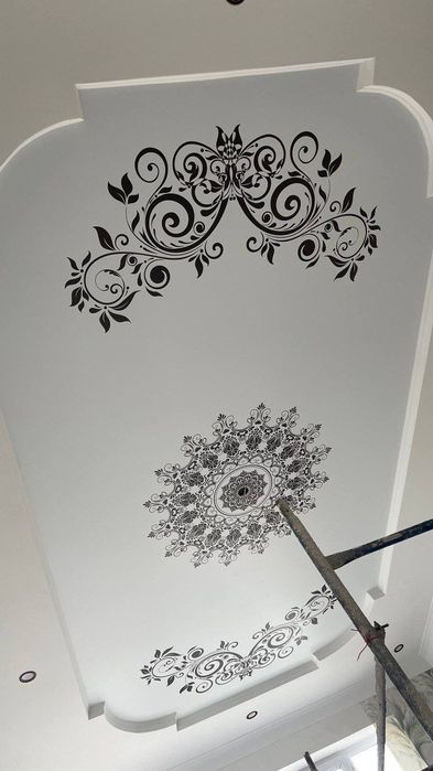 натяжной потолок