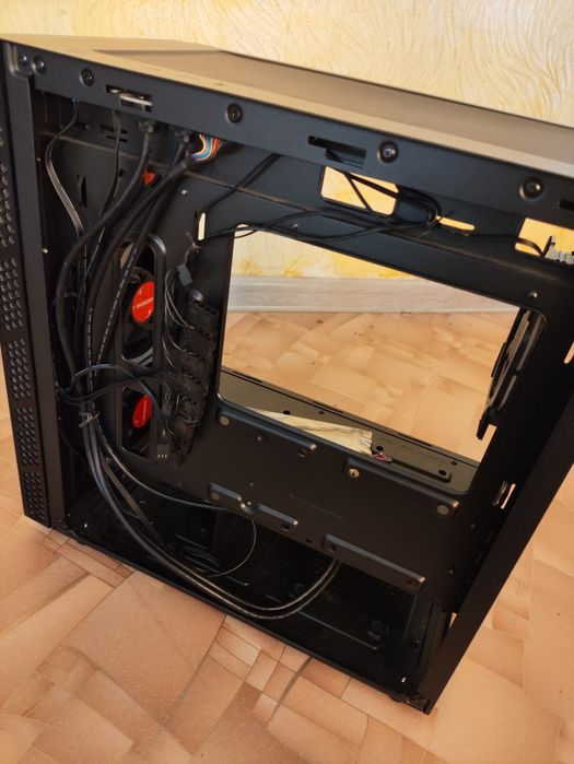 Корпус Cooler Master MasterBox MB400L черный