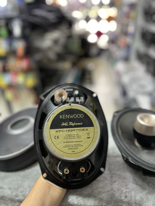 Kenwood 700w li boteks sotiladi