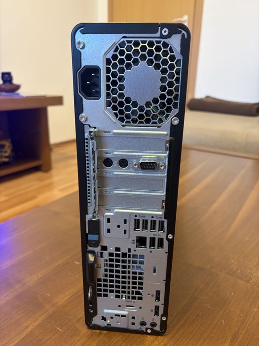 Calculator Hp 800 G5 SFF ; Intel i7-9700 , 32 gb ram , Licenta windows