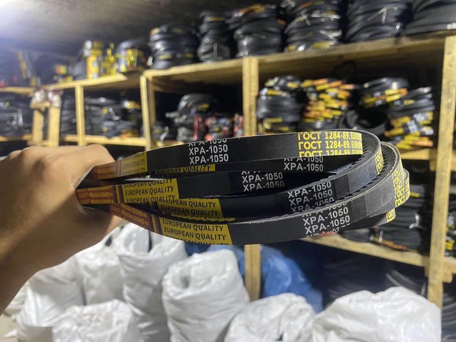 Ремень клинавой зубчатый ленточный