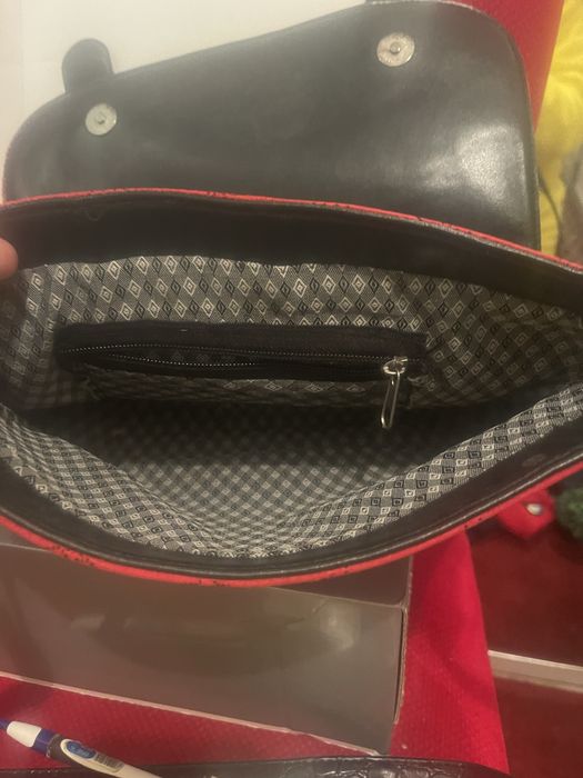 Geanta de umar Louise Vuitton