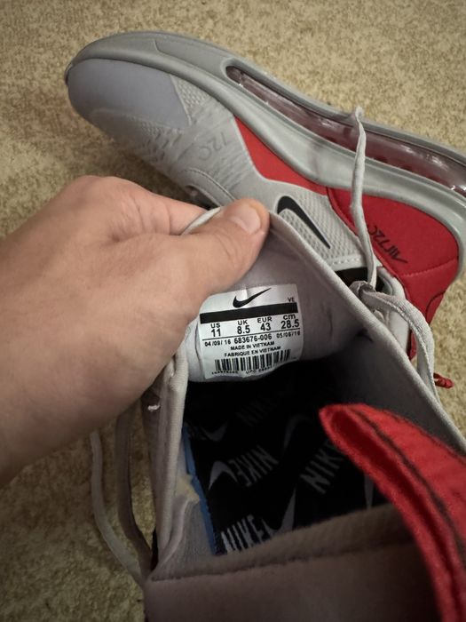 Кроссовки nike