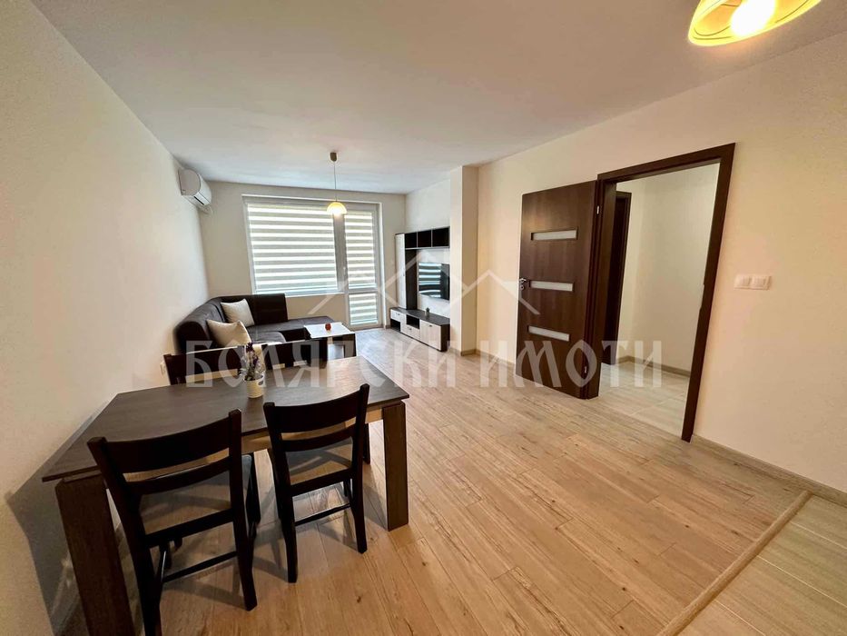 Продава се Двустаен апартамент в Велико Търново, Бузлуджа - 70 кв.м за 1572 €/кв.м - Снимка #1