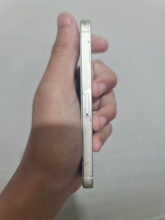 Iphone 5s sotiladi 16gb